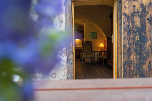 Maison Calme plein Sud Cadre verdoyant Belles Vues .. Petit Hameau Parc Queyras