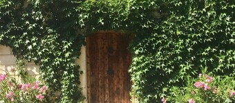 OLD BUILDING Pool, Garden and Terrace views towards GORDES and JOUCAS