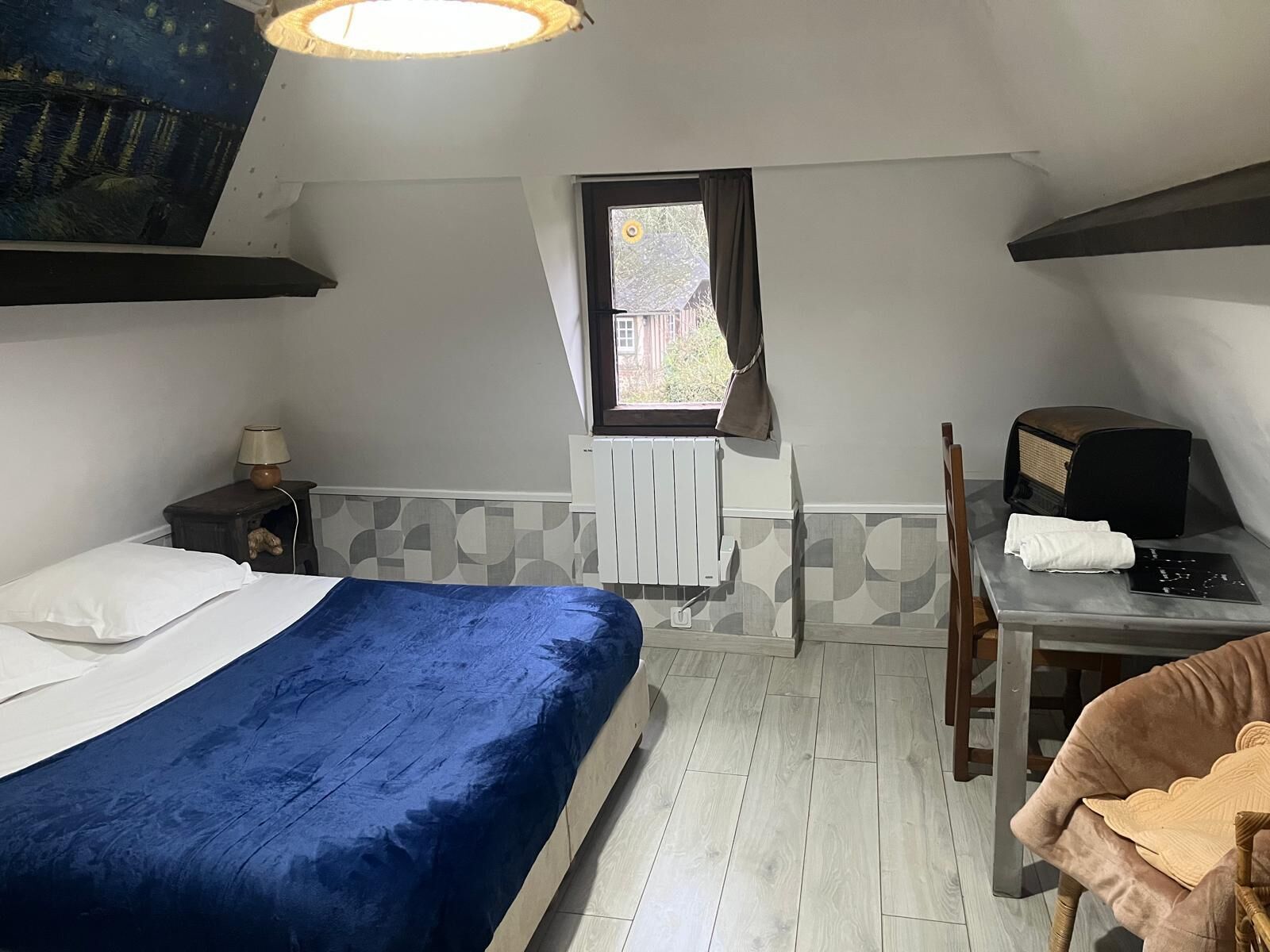 6 soverom, strykejern/-brett, reiseseng for barn og wi-fi (inkludert)