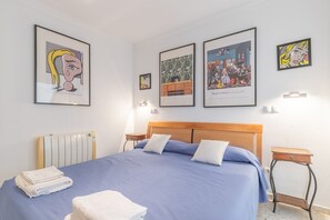 4 quartos, ferros/tábuas de passar roupa, berço de viagem, Wi-Fi