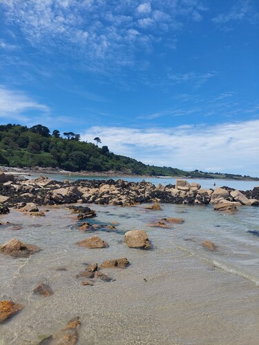 MAISON VUE EXCEPTIONNELLE SUR MER A 150 M. du sentier cĂŽtier GR34