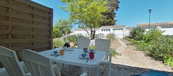 Estudio en planta baja a 300m de la playa con jardín - 4 plazas