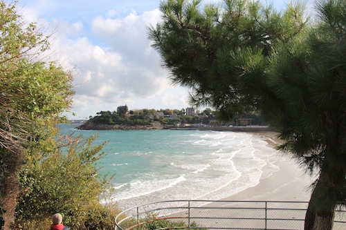 TERRASSE WOHNUNG UND vollem Meerblick 