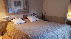 3 Schlafzimmer, Bügeleisen/Bügelbrett, Reisekinderbett, WLAN