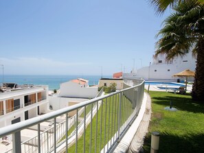 Property grounds - Ideal location, 20 m from the beach, in central Algarve, Albufeira (Albufeira)