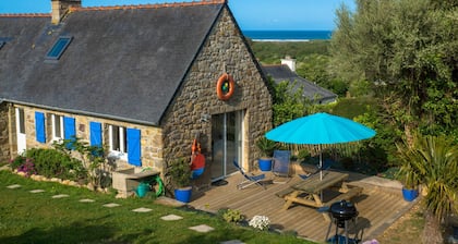 Vista al mar casa de piedra entre Crozon Camaret Wifi, jardín cerrado y luminoso