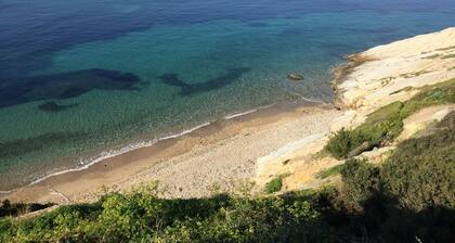 40m2 Duplex für 4 Personen im Herzen des Dorfes auf der Insel Porquerolles