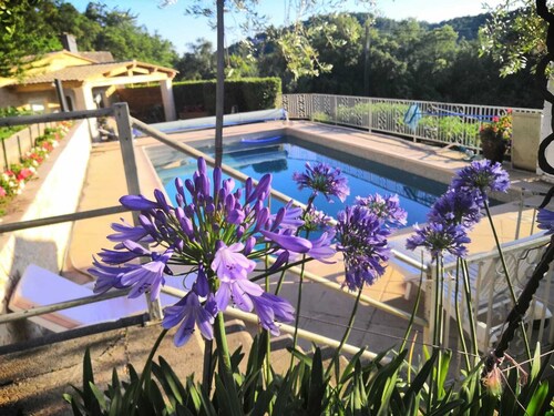 IDYLLIC MAS PROVENCAL ANY COMFORT WITH POOL AND PRIVATE TERRACE