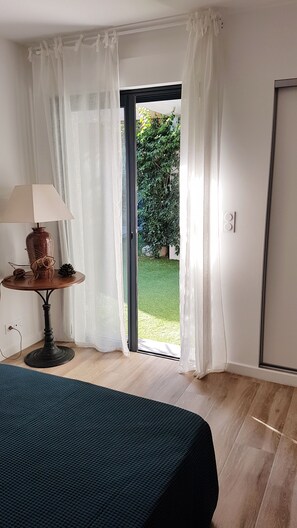 3 bedrooms, iron/ironing board, WiFi, bed sheets - New villa Porto-Vecchio close to the beaches. (Porto-Vecchio)