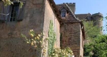 Authentisches Haus im Norden des Lot, der Dordogne am Fuß des Castle Valley