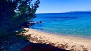 Beach nearby - Charming stone farmhouse with private access to Bonporteau beach (Cavalaire-Sur-Mer)