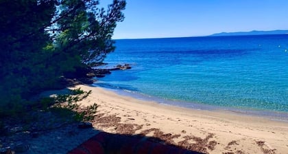 Charming stone farmhouse with private access to Bonporteau beach