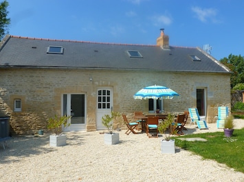 Maison normande typique du Bessin