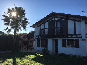Exterior - Typical Landaise villa with swimming pool (Seignosse)