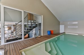 Indoor pool, a heated pool - Villa (penthouse duplex) with indoor pool, private spa and 180° sea view (Saint-Hilaire-De-Riez)