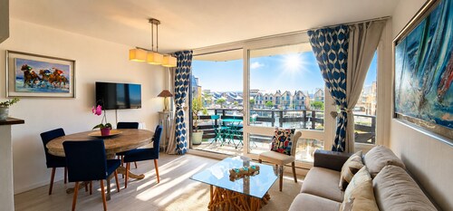Triplex magnifique vue mer et bassin marina depuis le balcon, proche du centre