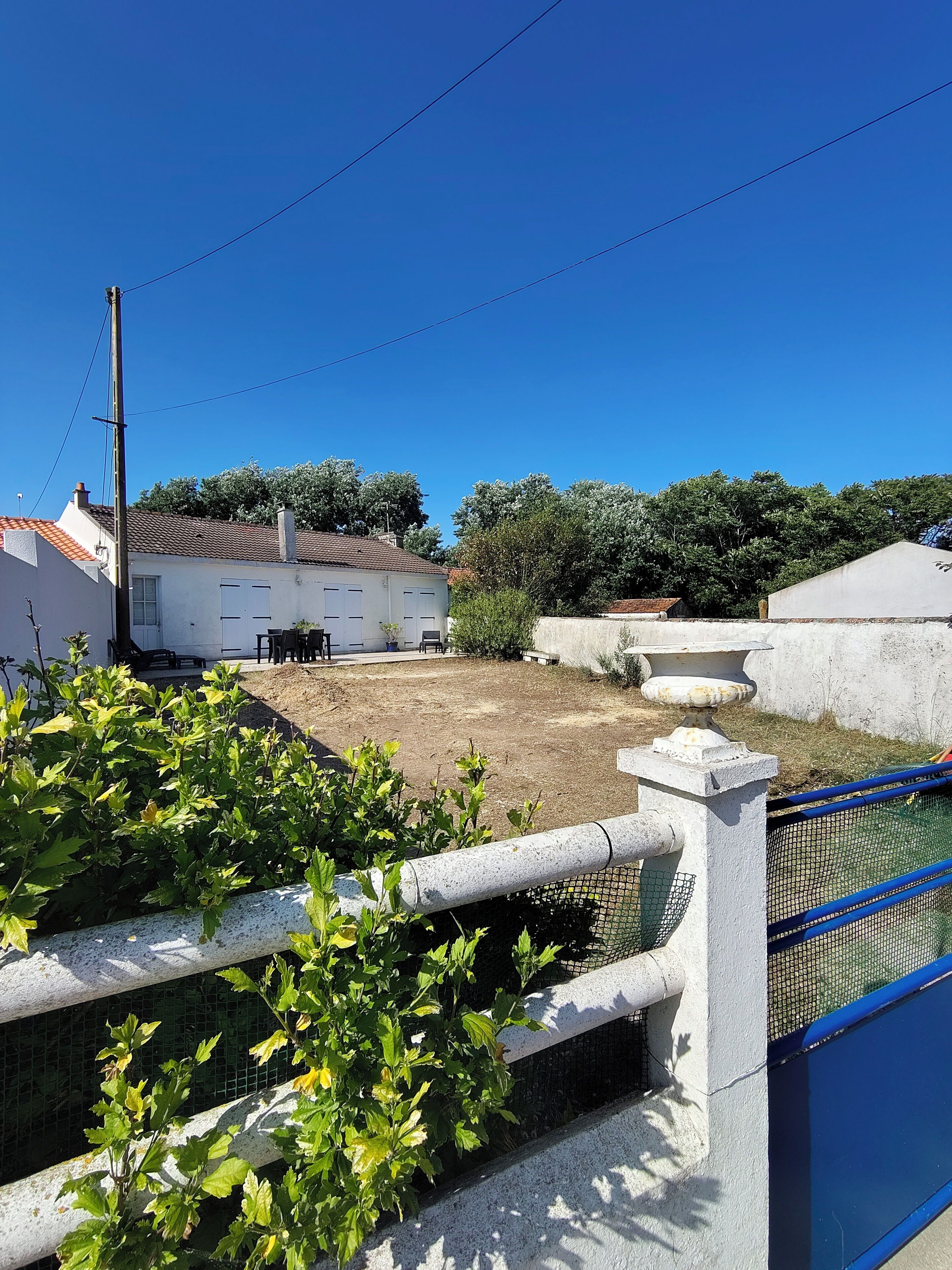 施設の敷地