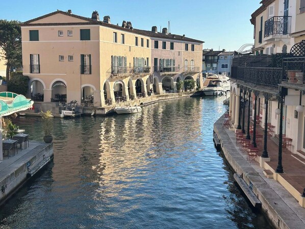 Marina
