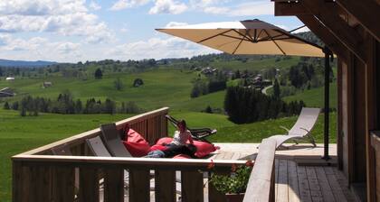 Chalet de caractÚre "Les Eterlous", vue imprenable sur la vallée.
