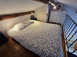 1 dormitorio, wifi gratis, ropa de cama