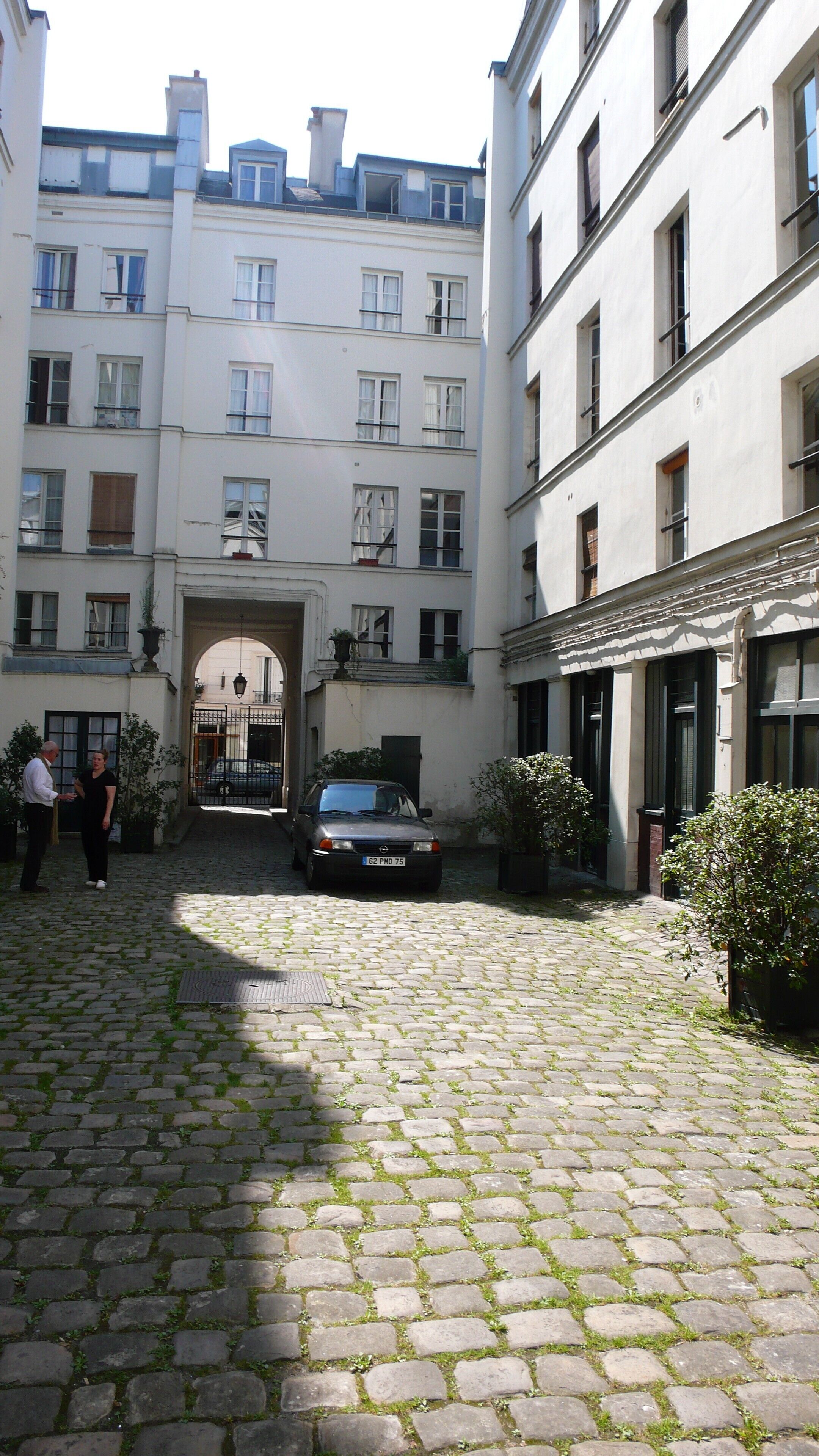 Ancienne cour de cavalerie