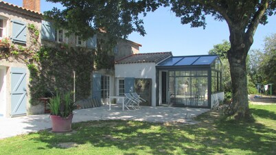 Country house with private pool, sleeps 10, calm and rest, Mache
