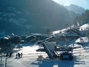 Snow and ski sports