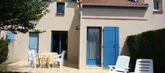 House with garden by the sea in Pornic. Nearby beach.