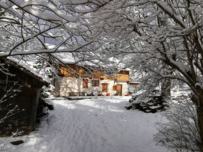 Exterior - Chalet Jamoo, an authentic renovated farmhouse in the heart of the Aravis mountains  (Entremont)