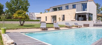 Maison d'architecte avec piscine chauffée au coeur du Luberon - Etage climatisé-