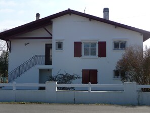 Esterni