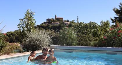 Neue Villa Crillon Le Brave / Bedoin / Mont Ventoux