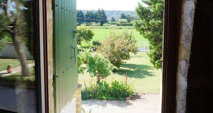 Mökki Provencalin maalaistalossa XVIII luvun alkupuolella