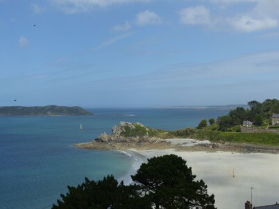PROMO - Duplex PANORAMIC SEA VIEW, Quiet and close to the BEACH 