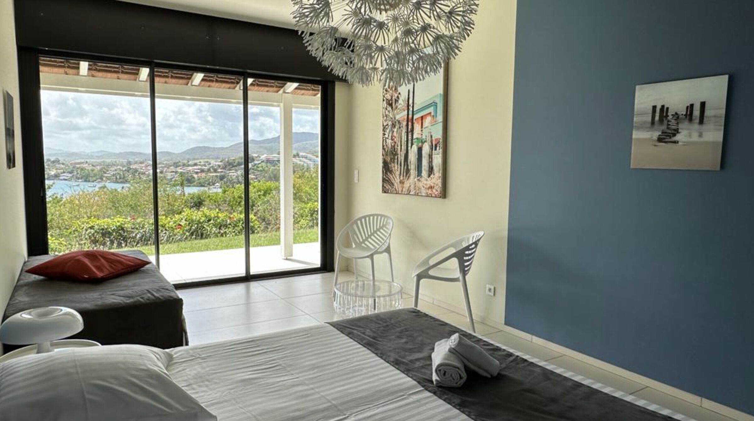 5 soveværelser, pengeskab på værelset, strygejern/strygebræt