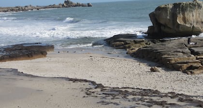 maison plein pied avec jardin clos,proche de la plage et du port de Guilvinec
