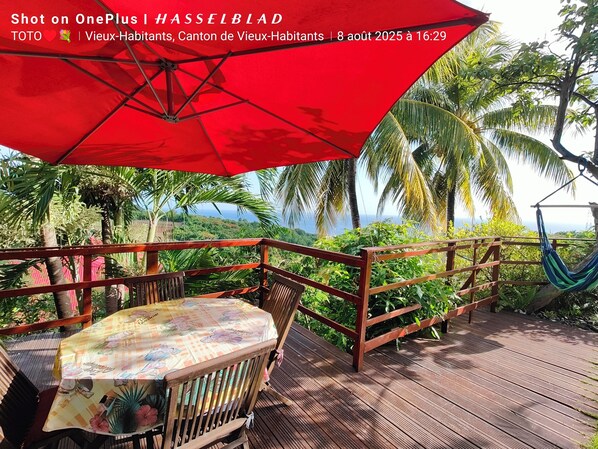 Outdoor dining - CHEZ LUKETO VIEUX -HABITANTS (Vieux Habitants)