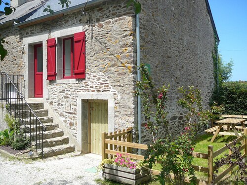 house near the river Rance, St Malo and Dinard