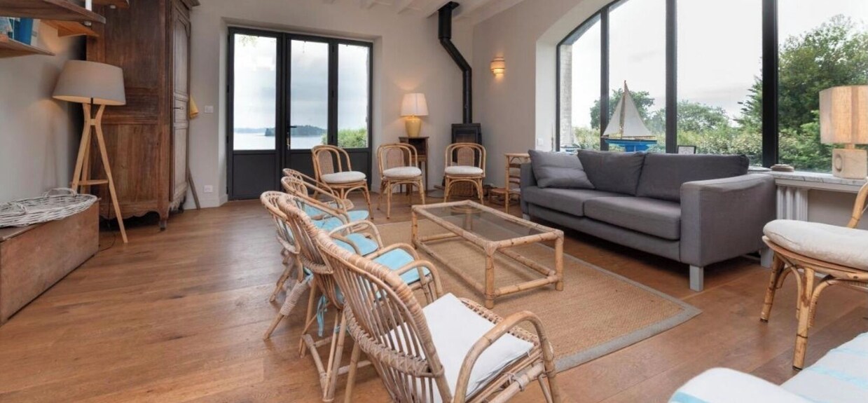 Grande Propriété Familiale Au Bord De La Mer, 9 Chambres, 19 Pers, Vue Sur Mer - Morbihan