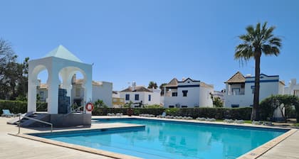 Charming klimatisierten Haus in Residenz mit Pool, in der Nähe von Strand und Golf
