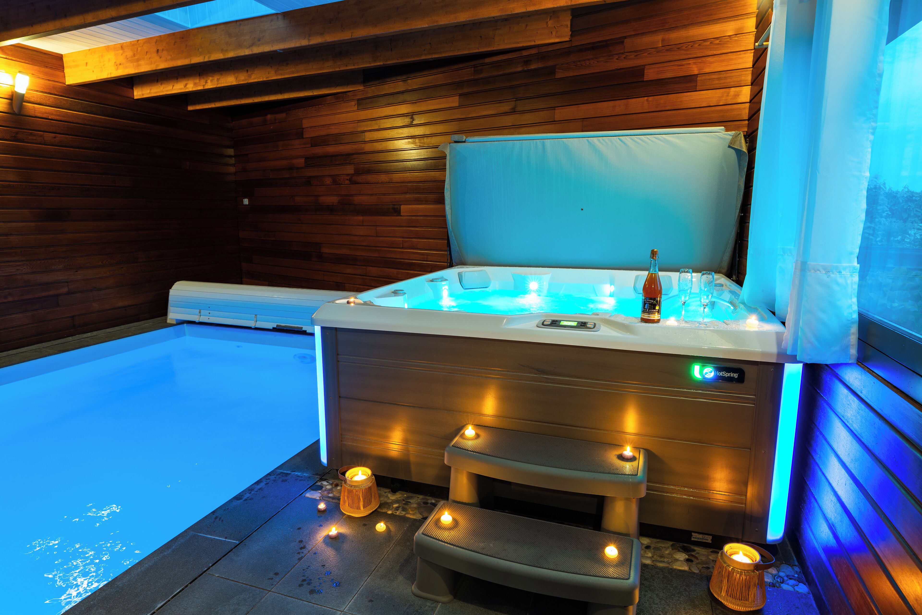 Piscine couverte, piscine chauffée