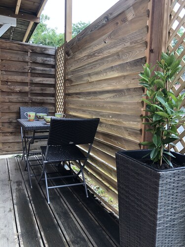 Studio avec parking privé dans le centre ville proche Thermes 