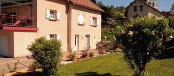 Gite meublĂ© de plein pied au cĆur du village