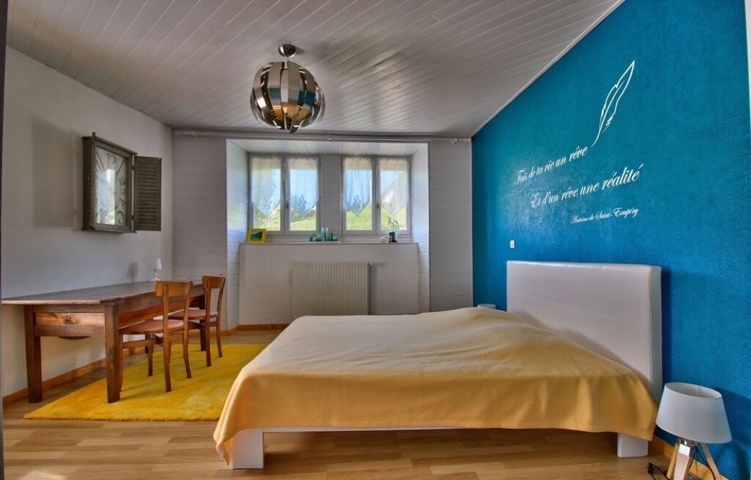 4 chambres, fer et planche à repasser, Wi-Fi gratuit, draps fournis