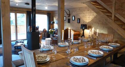 Chalet in der Nähe der Mitte Café am Ortsrand 5 Schlafzimmer 3 SDS / SDB