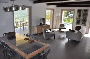 Interior - RENOVATED BERGERIE CLIMATISEE PANORAMIC VIEW POOL HEATED BEACHES A 12MN (Montegrosso)