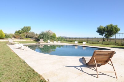Lodging in house of master located at the heart of the vines in Marseillan