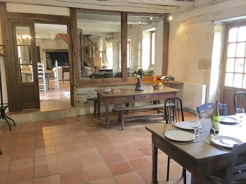 Périgourdine house, Périgord noir, private pool, 10 min Lascaux 20 min Sarlat