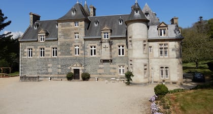 Charmantes Einfamilienhaus im Herzen eines Parks, 5 Minuten vom Stadtzentrum entfernt