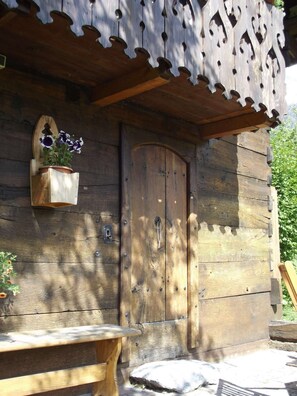Exterior detail